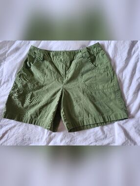Women’s Forest Green Cottagecore Cotton Shorts